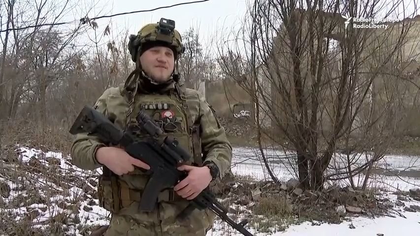 Video: Z první skupiny nás zůstalo jen pět, říká ukrajinský velitel z Bachmutu